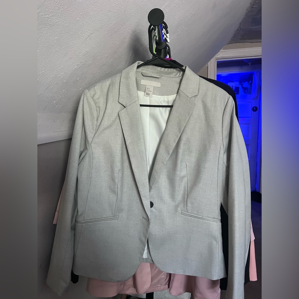 H&M Women's Light Gray Blazer
